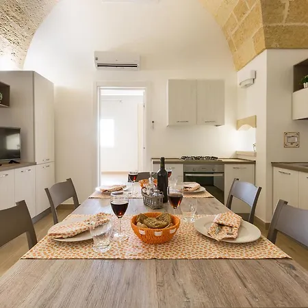 La Casa Natia * ルッファーノ